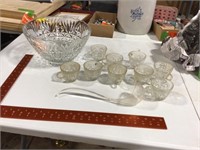 Glass punch bowl w cups & ladel