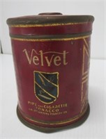 Velvet Pipe Tobacco Tin with lid. Measures: 6"H.
