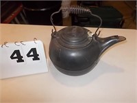 ERIE #8 CAST IRON TEA KETTLE