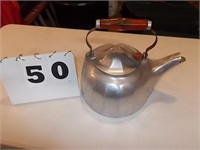 GRISWOLD 5 QUART ALUMINUM TEA KETTLE