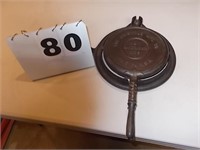 GRISWOLD #9 NEW AMERICAN WAFFLE IRON