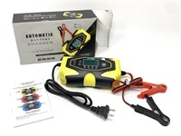 Automatic battery charger (opened box)