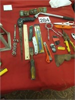Assortment of tools craftsman socket set,