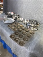 Stainless steel bowls, Kettle, pie plates,