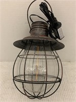 (3x bid) Hanging Lantern