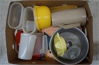 Tupperware, Placemats & More