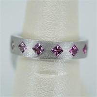 Ladies 18kt white gold pink sapphire band 1.50 tw,