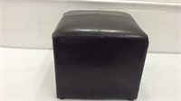 Faux Leather Stool K9B