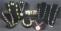Modern Jewelry Lot Several Necklace & Earring