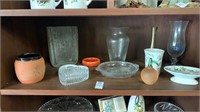 Assorted lot of mini glass and pottery