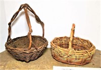 Lot of 2 Woven Large Baskets