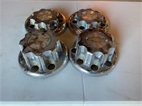 Set of Chevy 8 bolt centre caps