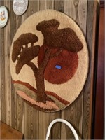LARGE OVAL RUG WITH TREE
