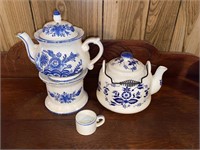 BLUE & WHITE TEA POTS, STAND AND SMALL CUP