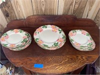 VINTAGE FRANCISCAN SAUCERS AND PLATES