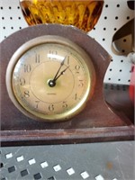Vtg. Gilbert Mini Mantel Clock
