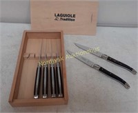 Laguiiole, 6 steakknive med ibenholdtskæfter.
