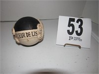 Pottery 'Fleur De Lis' Ball Decor (R2)