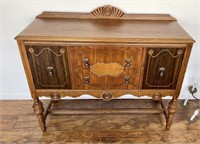 Beautiful c 1930's server w/ 2 doors & 2 drawers