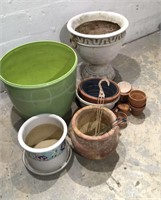 Collection of Planting Pots M14G