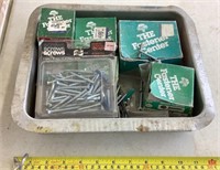 Lot of Assorted Screws in Pan