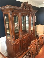 Large Pulaski Mahogany China Cabinet