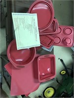 10 pc Silicone Collapsible bakeware set