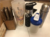 misc drink cups & knife set