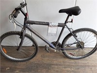 USED SUPERCYCLE PAINTED MOUNTAIN BIKE,