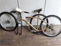 USED GOLD MOUNTAIN BIKE (FRONT WHEEL NOT