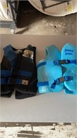 Youth life jackets (50-90 lbs)