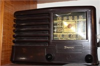 Emerson vintage radio
