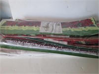 LOT HOLIDAY GIFT WRAPPING TISSUES
