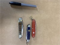 3 pocketknives