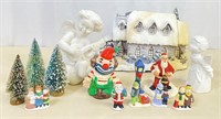 Christmas Decor & Figurines Lot-Thomas Kinkade