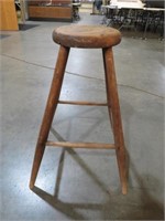 EARLY PRIMITIVE WOOD STOOL