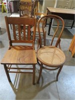 2 COUNTRY CHAIRS