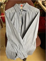 Roundtree & York Dress Shirt (33 Slim Fit)