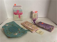 5 ct. - Spring Themed Items