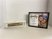 2 ct. - Picture Frame & Mom Decor