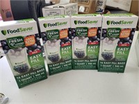 New lot of 4 Foodsaver 1Qt bags