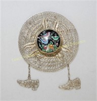 Persian silver hand painted hat brooch, Broche en