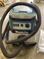 Makita 36V Vacuum