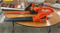 BLACK & DECKER TRIMMER & BLOWER