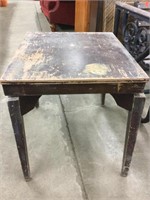 Rustic Spinning square table.  23.5” tall x 21”