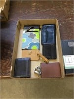 2 planners and wallets