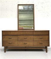 MCM Bassett Furniture dresser & mirror