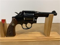 Smith & Wesson Model 10-7 .38 revolver