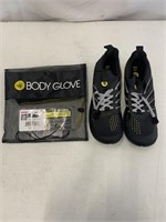 BODYGLOVE MENS WATER SHOES SIZE 11