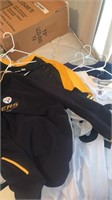 Pittsburgh sports shirts (Steelers Randel el